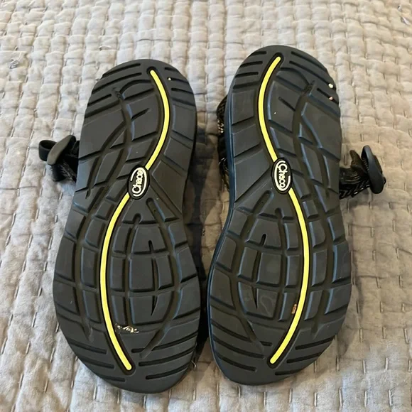 Chaco sandals Size 8 Womens

Excellent used condition - Picture 3 of 4